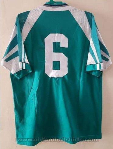 Uzbekistan Home football shirt 1996 - 1997