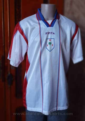 Haiti Away football shirt (unknown year)