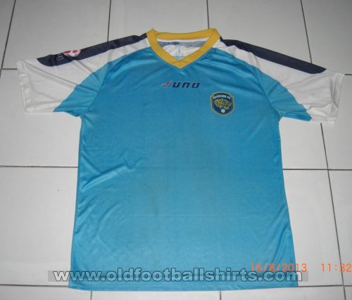 Bandung FC Home football shirt 2011