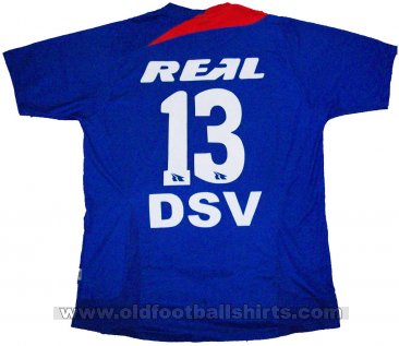 Carlos A. Mannucci Home football shirt 2010