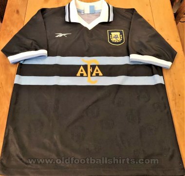 Argentina Away football shirt 2000 - 2001
