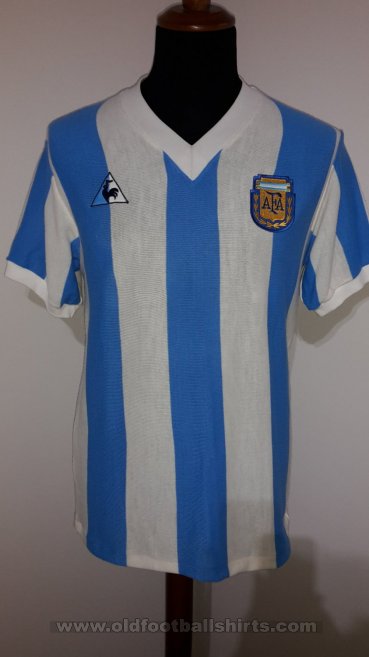 Argentina Home football shirt 1982