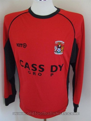 Coventry City Goalkeeper football shirt 2005 - 2006