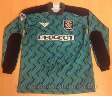 Coventry City Goalkeeper football shirt 1994 - 1995