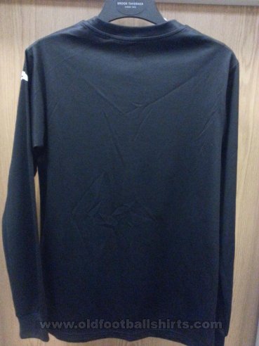 Coventry City Goalkeeper football shirt 2010 - 2011
