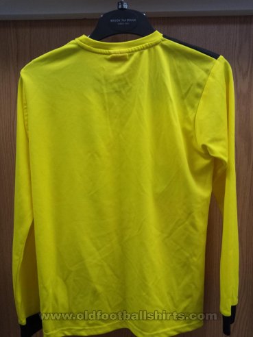 Coventry City Goalkeeper football shirt 2011 - 2012