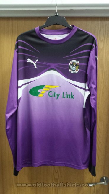 Coventry City Goalkeeper football shirt 2010 - 2012