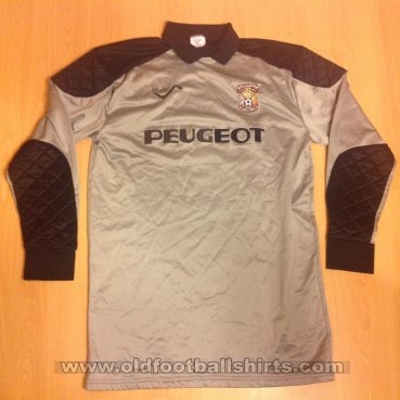 Coventry City Goalkeeper football shirt 1992 - 1994