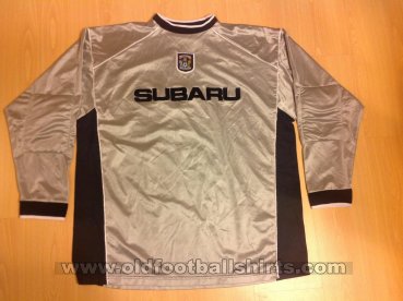 Coventry City Goalkeeper football shirt 2000 - 2001