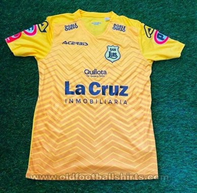 San Luis Quillota Home football shirt 2022