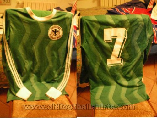 Germany Away baju bolasepak 1988 - 1990