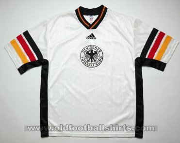 Germany Training/Leisure football shirt 1996 - 1998