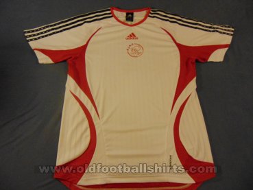 Ajax Training/Leisure football shirt 2006 - 2008