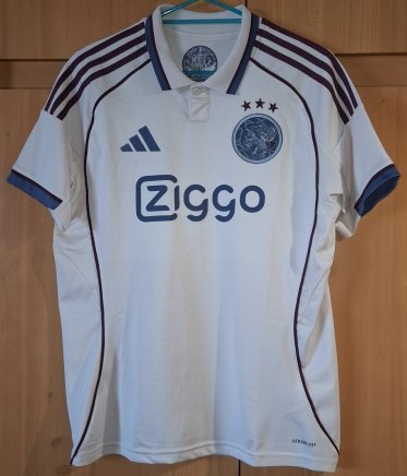 Ajax שלישית חולצת כדורגל 2025 - 2026