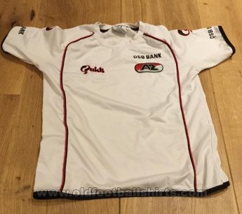 AZ Alkmaar Training/Leisure football shirt 2006 - 2007