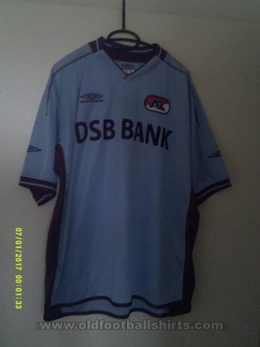 AZ Alkmaar Away football shirt 2004 - 2005