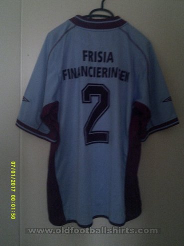 AZ Alkmaar Away football shirt 2004 - 2005