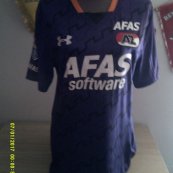 Third football shirt 2016 - 2017