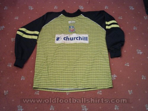 Crystal Palace Goalkeeper football shirt 1999 - 2000