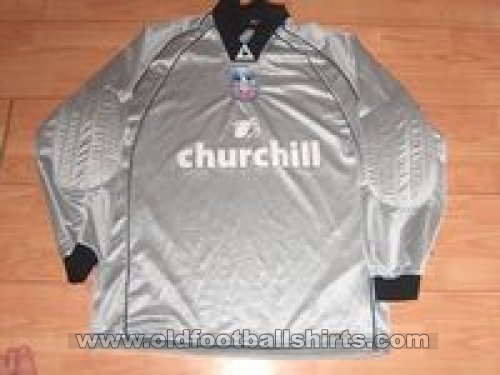 Crystal Palace Goalkeeper football shirt 2001 - 2002