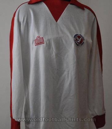 Crystal Palace Away football shirt (unknown year)