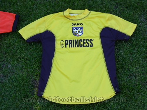 NAC Breda Home football shirt 2002 - 2003