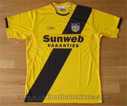 NAC Breda Home football shirt 2008 - 2009