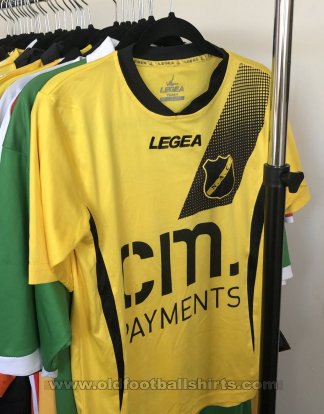 NAC Breda Home football shirt 2015 - 2016