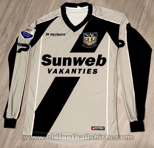 NAC Breda Torwart Fußball-Trikots 2011 - 2012