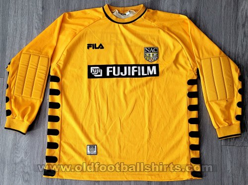 NAC Breda Goalkeeper football shirt 1998 - 1999