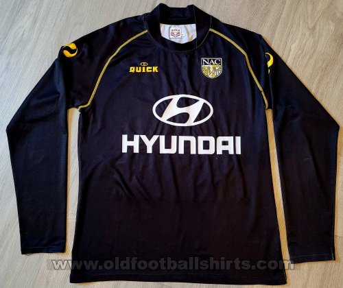 NAC Breda Goalkeeper football shirt 2004 - 2005