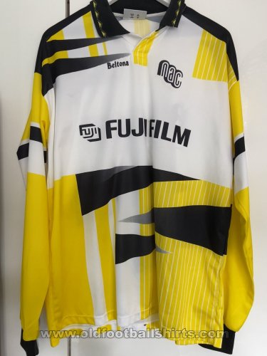 NAC Breda Training/Leisure football shirt 1995 - 1996