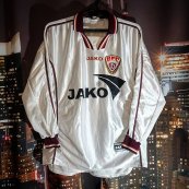 Away football shirt 2002 - 2003