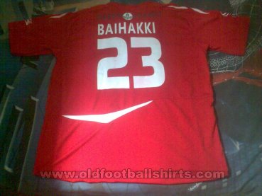 Medan Chiefs FC Home football shirt 2010 - 2011