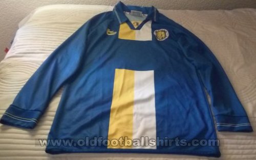 RKC Waalwijk Away football shirt 2004 - 2005