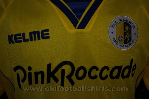 RKC Waalwijk Home football shirt 2001 - 2002