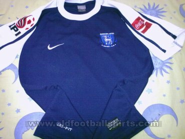 Semarang United Home football shirt 2010 - 2011