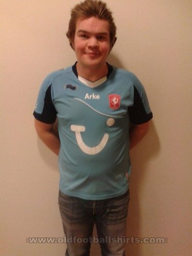 FC Twente Away football shirt 2011 - 2012