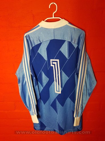 FC Twente Goalkeeper football shirt 1986 - 1988