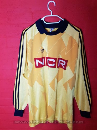 FC Twente Goalkeeper football shirt 1986 - 1988