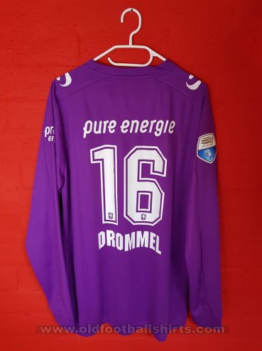 FC Twente Goalkeeper football shirt 2016 - 2017