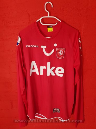 FC Twente Home football shirt 2009 - 2010