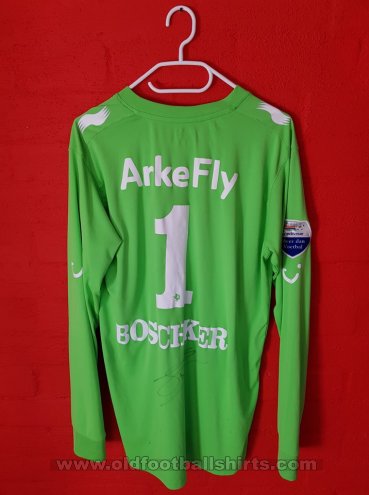 FC Twente Goalkeeper football shirt 2011 - 2012