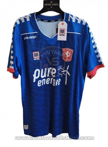 FC Twente Goalkeeper football shirt 2022 - 2023