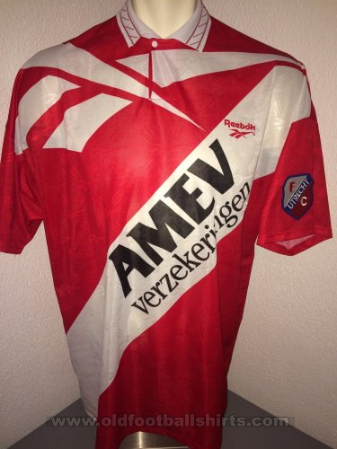 FC Utrecht Home camisa de futebol 1996 - 1997