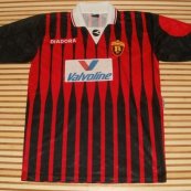 Home football shirt 1997 - 1998
