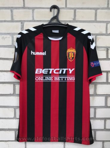 FK Vardar Skoplje Home football shirt 2017 - 2018