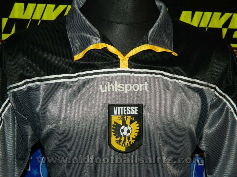 Vitesse Arnhem Away football shirt 2003 - 2004