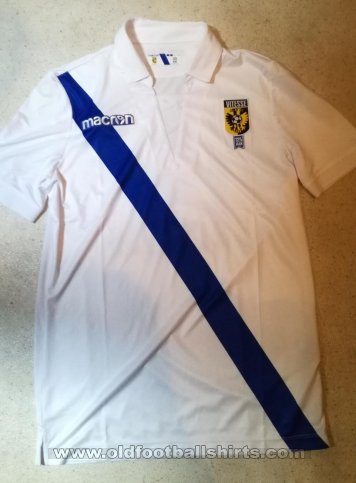 Vitesse Arnhem Away football shirt 2017 - 2018