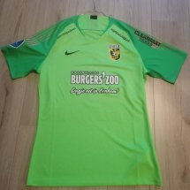 Vitesse Arnhem Goalkeeper football shirt 2019 - 2020 sponsored by Burgers' Zoo
